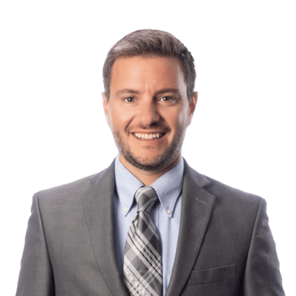 Professional photo of Andrew Apsey.