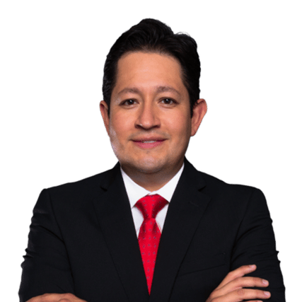 Professional photo of Luis Miguel Peñaloza.