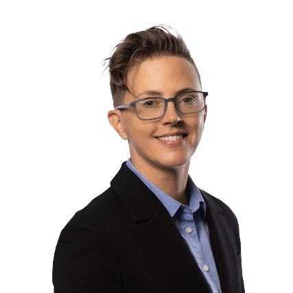 Professional photo of Kris Ray.